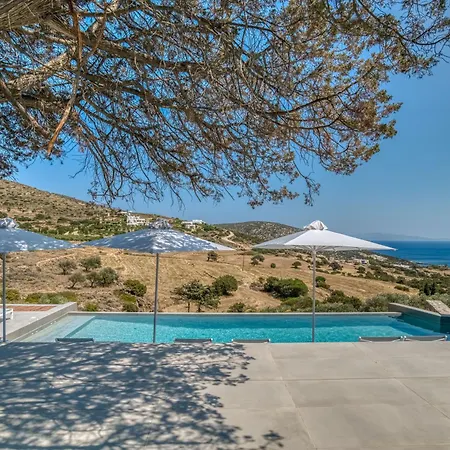 Lily Rock Paros * Angairia